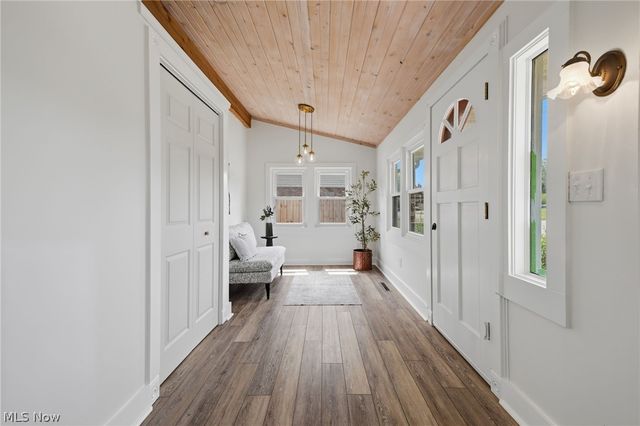 166 Northwest Avenue, Tallmadge, OH 44278