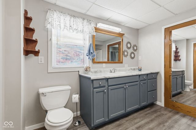 399 W Wiley Street, Greenwood, IN 46142