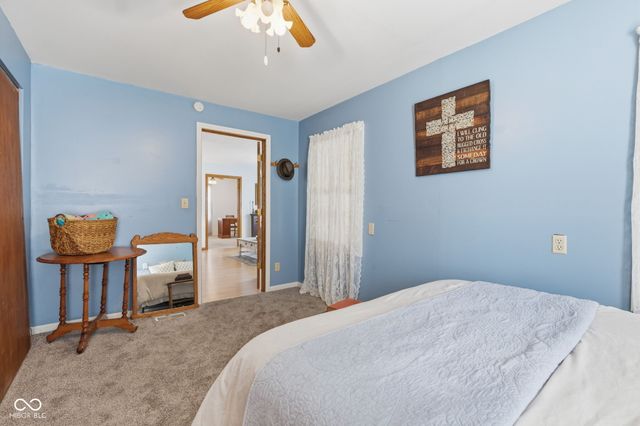 399 W Wiley Street, Greenwood, IN 46142