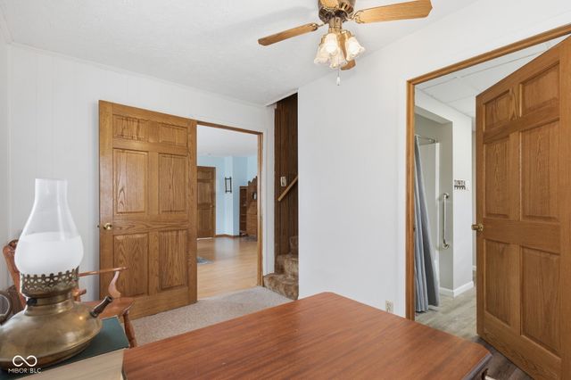 399 W Wiley Street, Greenwood, IN 46142