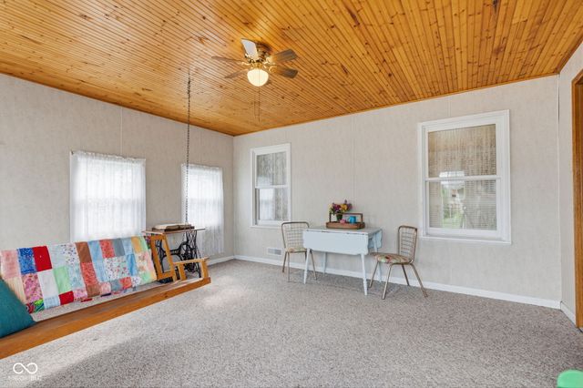 399 W Wiley Street, Greenwood, IN 46142