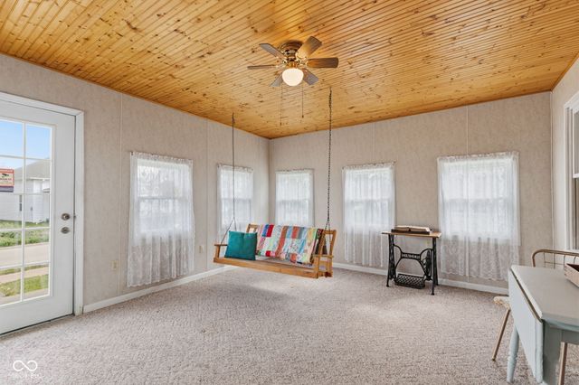 399 W Wiley Street, Greenwood, IN 46142