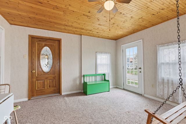 399 W Wiley Street, Greenwood, IN 46142
