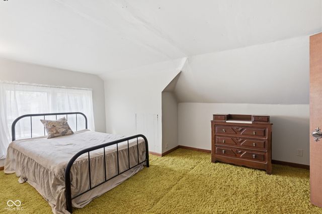 399 W Wiley Street, Greenwood, IN 46142