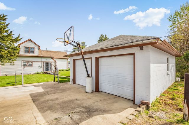 399 W Wiley Street, Greenwood, IN 46142