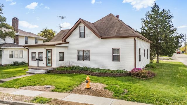 399 W Wiley Street, Greenwood, IN 46142