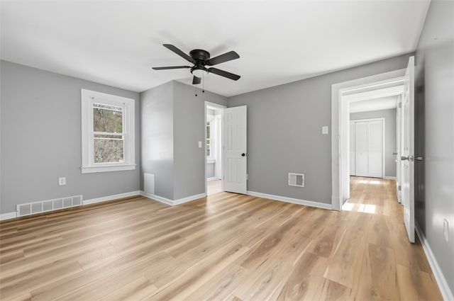 1014 McLaughlin Run, Bridgeville, PA 15017