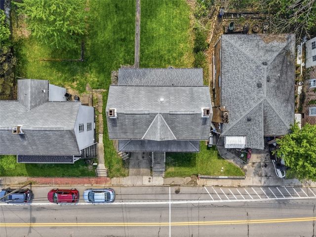1014 McLaughlin Run, Bridgeville, PA 15017