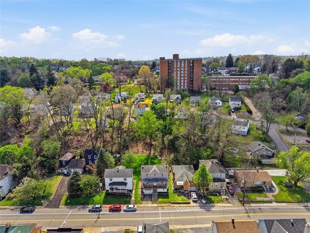 1014 McLaughlin Run, Bridgeville, PA 15017