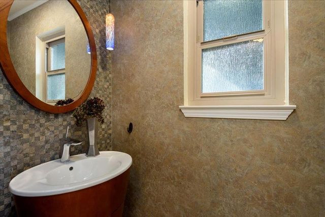 2758 Belmont Canyon Road, Belmont, CA 94002