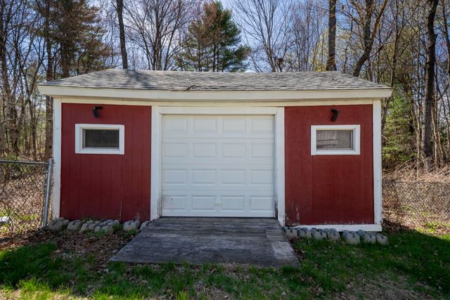 213 Twist Hill Road, Dunbarton, NH 03046