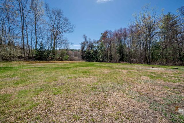 213 Twist Hill Road, Dunbarton, NH 03046