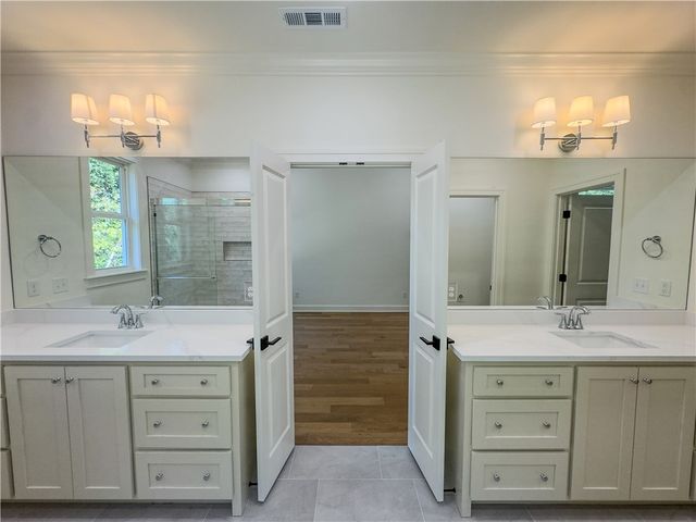 9 Whalsay Lane, Bella Vista, AR 72715