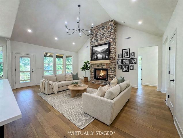 9 Whalsay Lane, Bella Vista, AR 72715