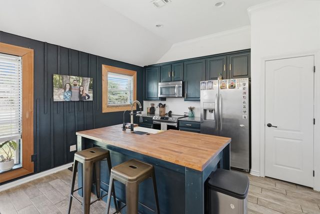 2837 County Road 301, Glen Rose, TX 76043