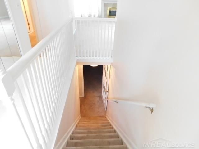 49230 Chestnut Hill Court, Shelby Twp, MI 48315
