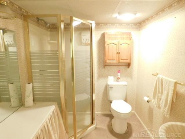 49230 Chestnut Hill Court, Shelby Twp, MI 48315