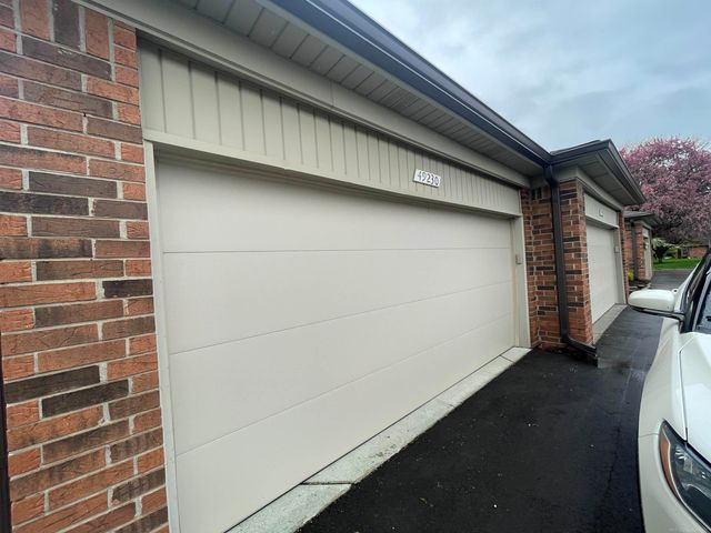 49230 Chestnut Hill Court, Shelby Twp, MI 48315