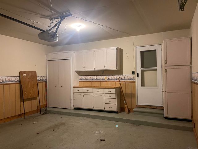 49230 Chestnut Hill Court, Shelby Twp, MI 48315