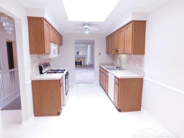 49230 Chestnut Hill Court, Shelby Twp, MI 48315
