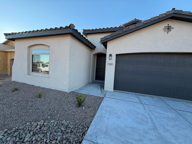 7301 Loire Drive NE, Rio Rancho, NM 87144