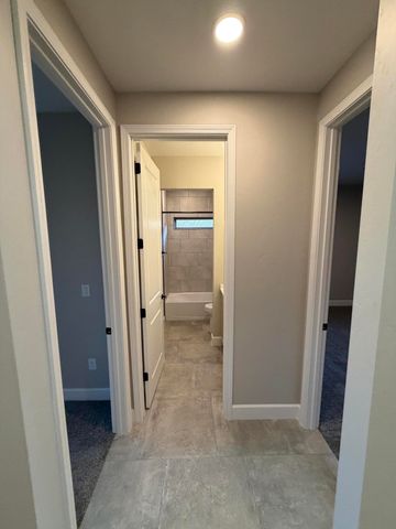 7301 Loire Drive NE, Rio Rancho, NM 87144