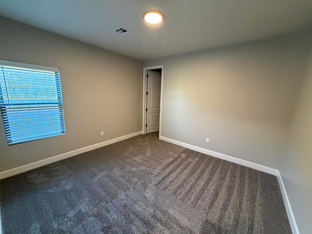 7301 Loire Drive NE, Rio Rancho, NM 87144