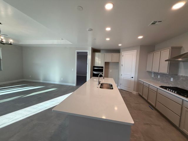 7301 Loire Drive NE, Rio Rancho, NM 87144