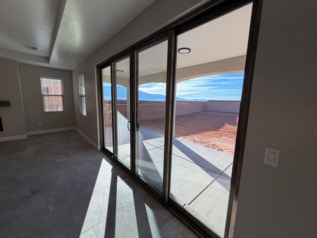 7301 Loire Drive NE, Rio Rancho, NM 87144