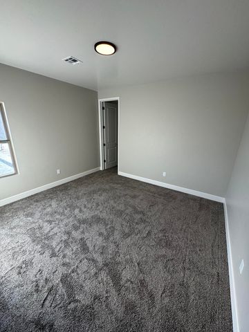 7301 Loire Drive NE, Rio Rancho, NM 87144