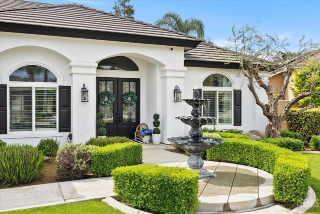 11605 Yarborough Avenue, Bakersfield, CA 93312