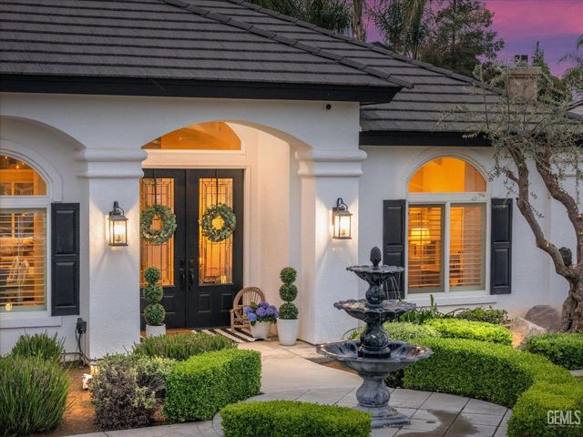 11605 Yarborough Avenue, Bakersfield, CA 93312