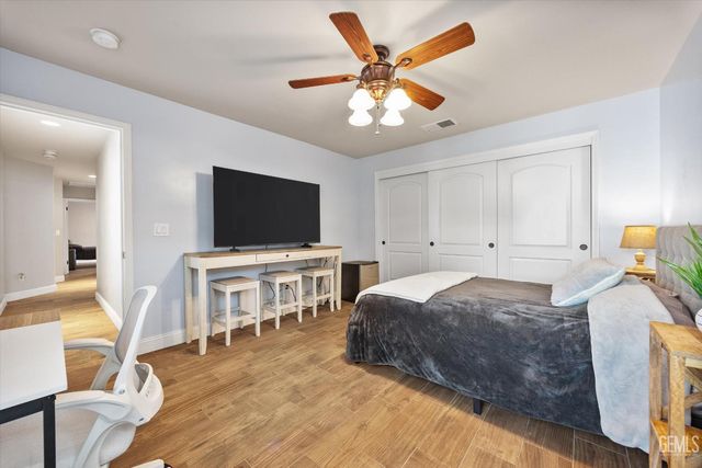 11605 Yarborough Avenue, Bakersfield, CA 93312