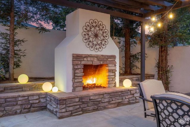 11605 Yarborough Avenue, Bakersfield, CA 93312