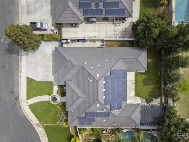 11605 Yarborough Avenue, Bakersfield, CA 93312