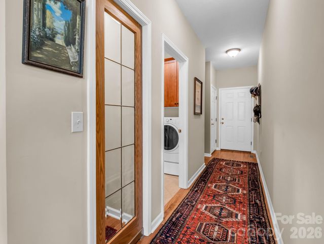 21 Kanuga Forest Drive, Hendersonville, NC 28739