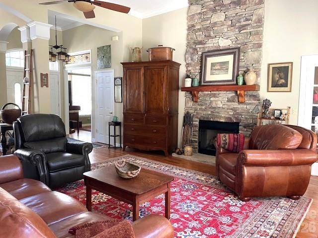 21 Kanuga Forest Drive, Hendersonville, NC 28739