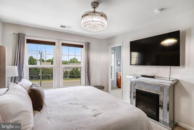 43274 NOVI TER, Ashburn, VA 20147