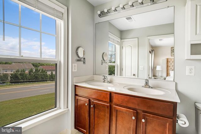 43274 NOVI TER, Ashburn, VA 20147