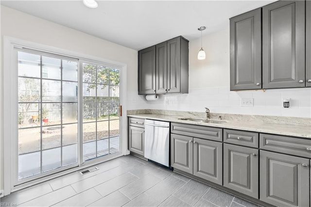 1516 Baychester AVE, Norfolk, VA 23503