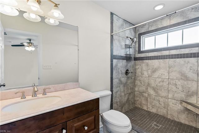 1516 Baychester AVE, Norfolk, VA 23503