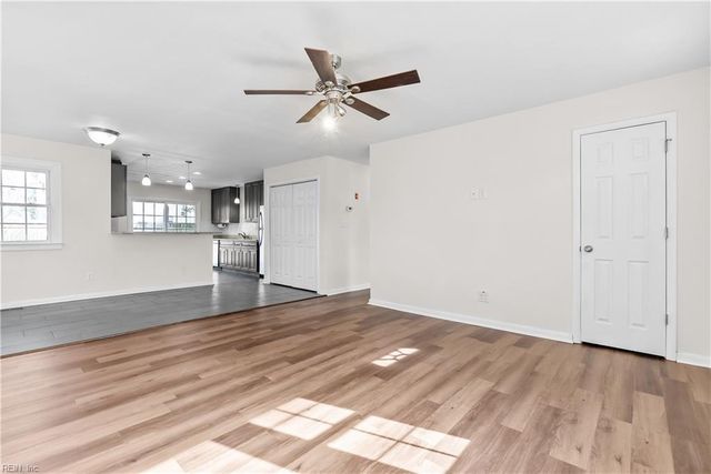 1516 Baychester AVE, Norfolk, VA 23503