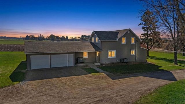 1598 30th Avenue, Hammond, WI 54015