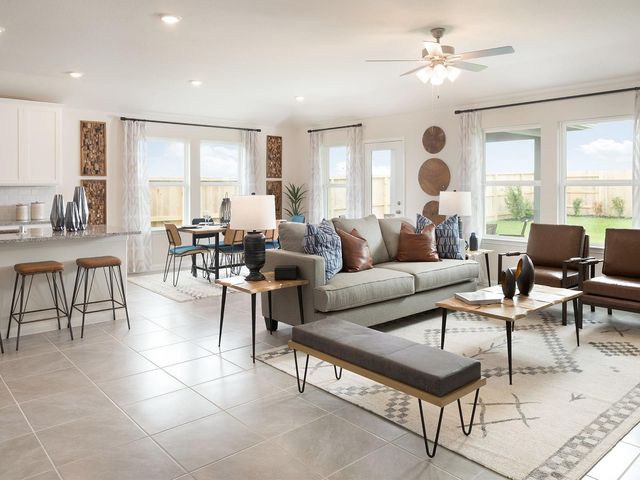 7718 Beaufort, Baytown, TX 77523