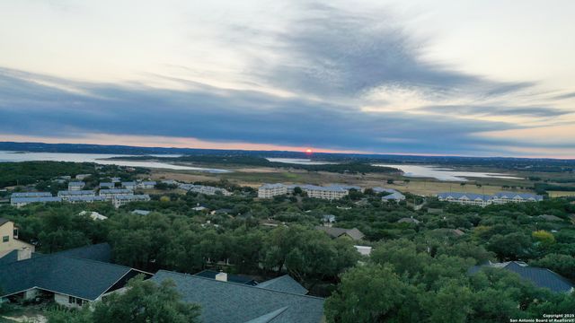 2350 Sunset Ridge, Canyon Lake, TX 78133