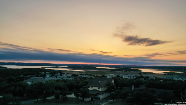 2350 Sunset Ridge, Canyon Lake, TX 78133