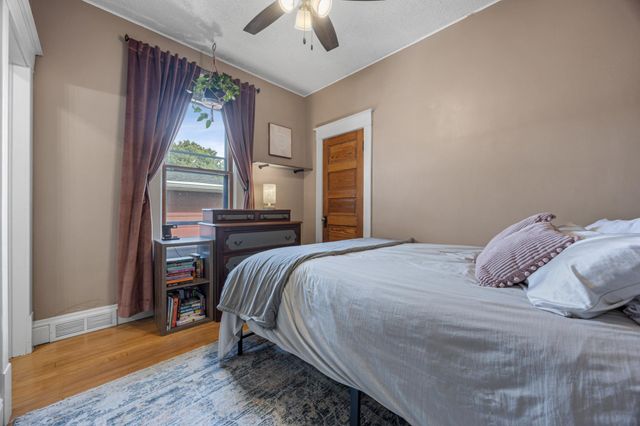 727 Oak Street N, Fargo, ND 58102