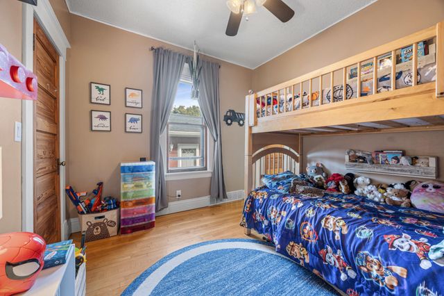 727 Oak Street N, Fargo, ND 58102