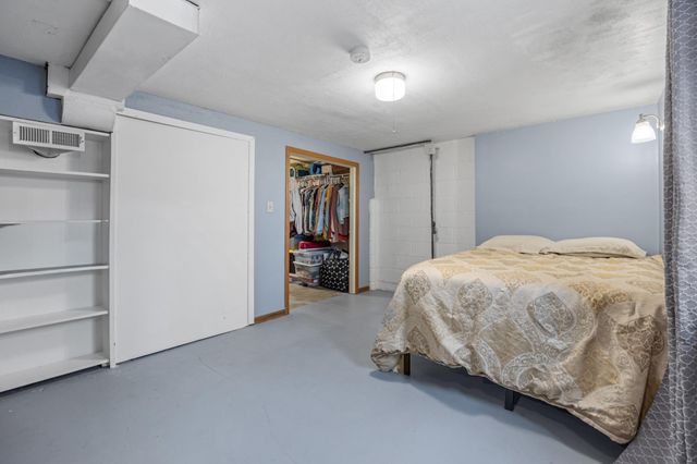 727 Oak Street N, Fargo, ND 58102