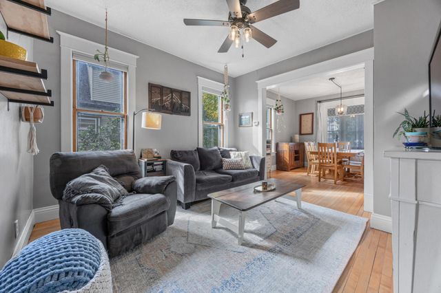 727 Oak Street N, Fargo, ND 58102